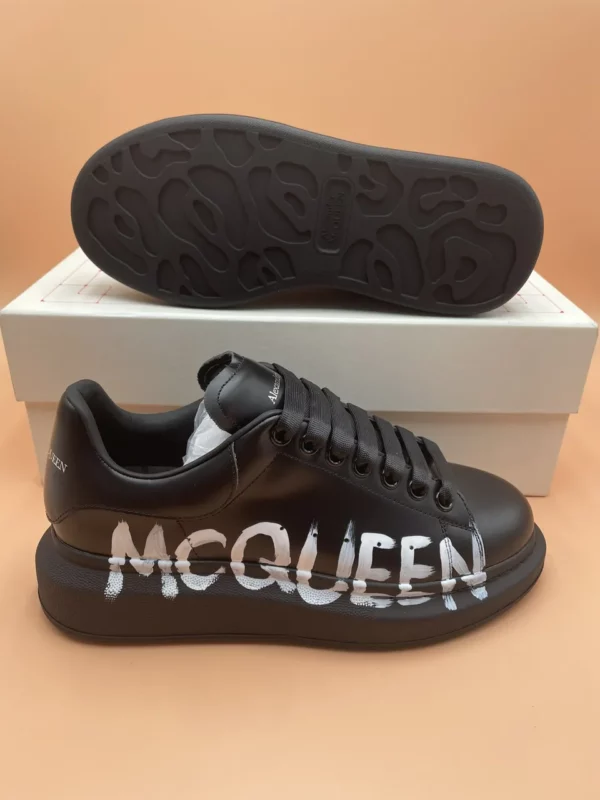 Alexander MCQueen shoes - rep shoes