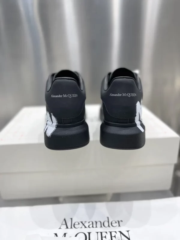 Alexander MCQueen shoes - rep shoes