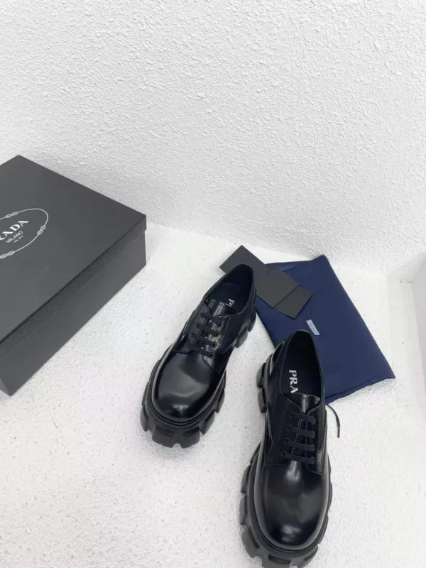 Prada shoes - Replica shoes