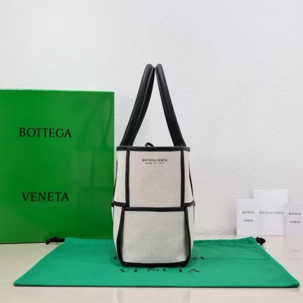 Bottega Veneta bag - replica bags