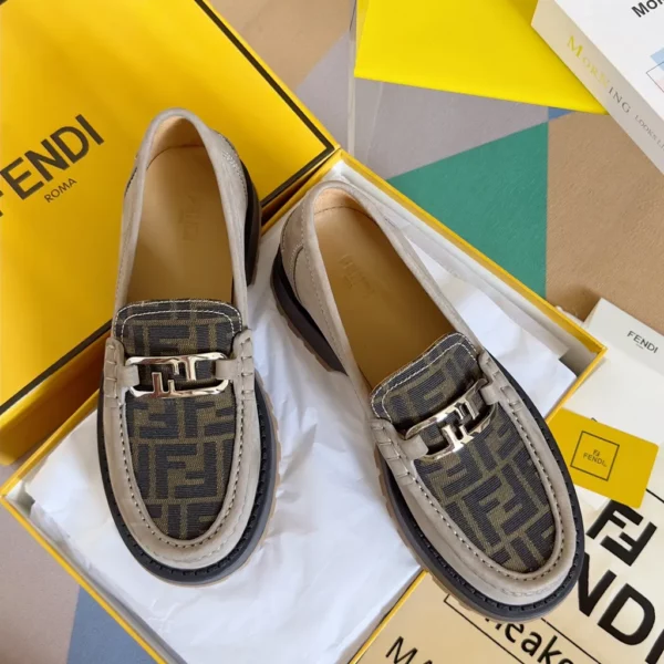 Fendi shoes - Replica shoes