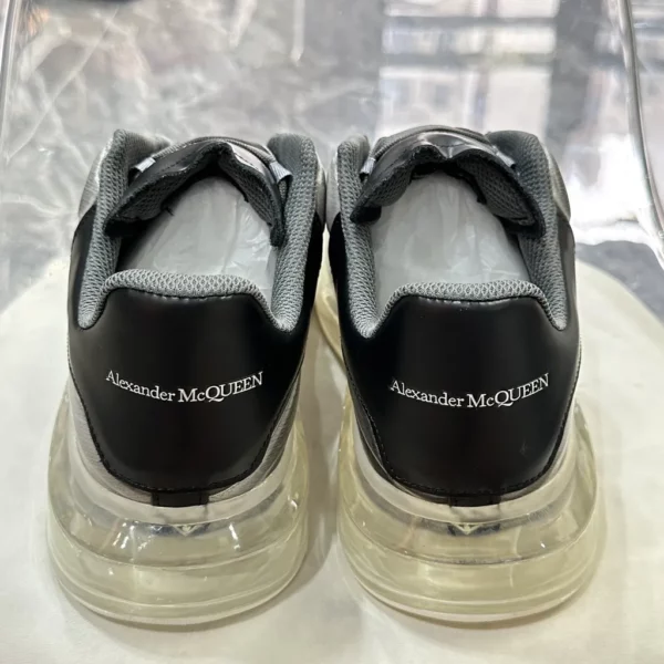 Alexander MCQueen shoes - Replica shoes