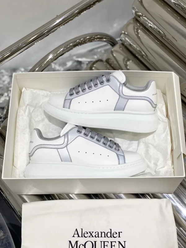 Alexander MCQueen shoes - Reps shoes