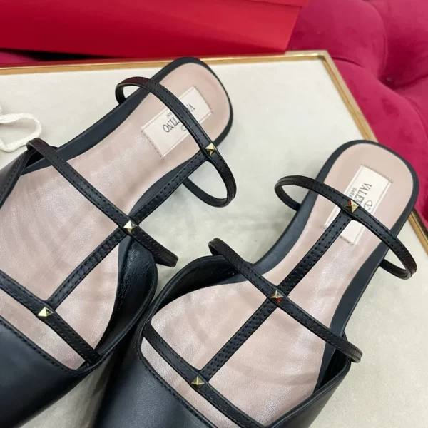 Valentino shoes - Reps shoes