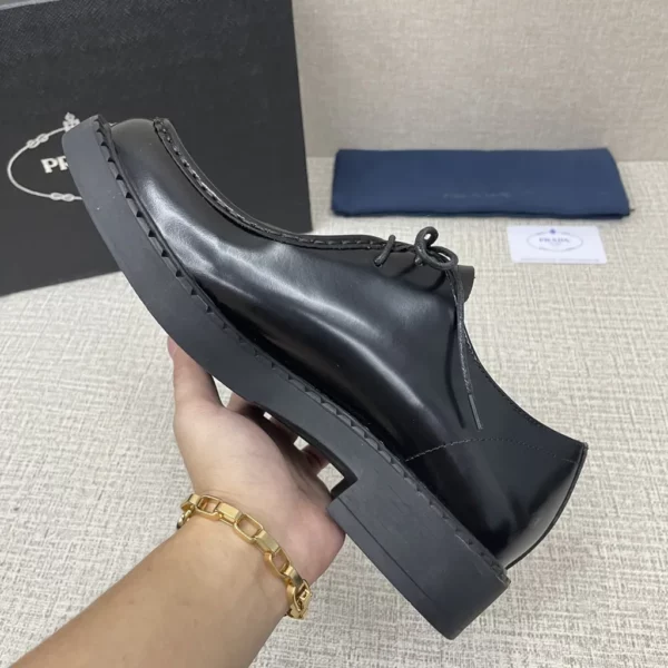 Prada shoes - Replica shoes