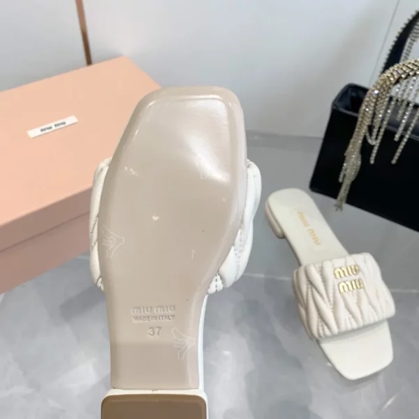 MiuMiu shoes - rep shoes