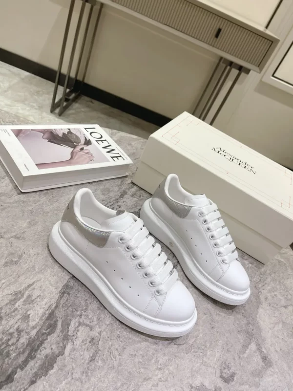 Alexander MCQueen shoes - rep shoes