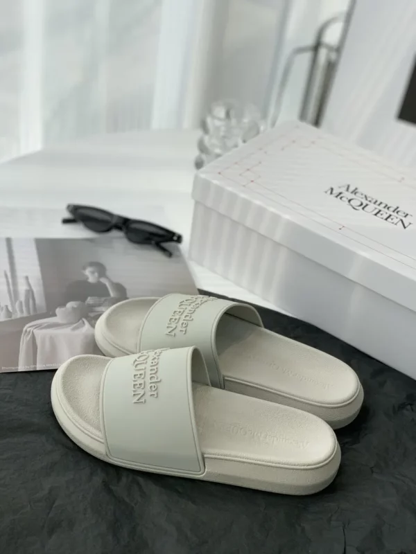 Alexander MCQueen shoes - Reps shoes