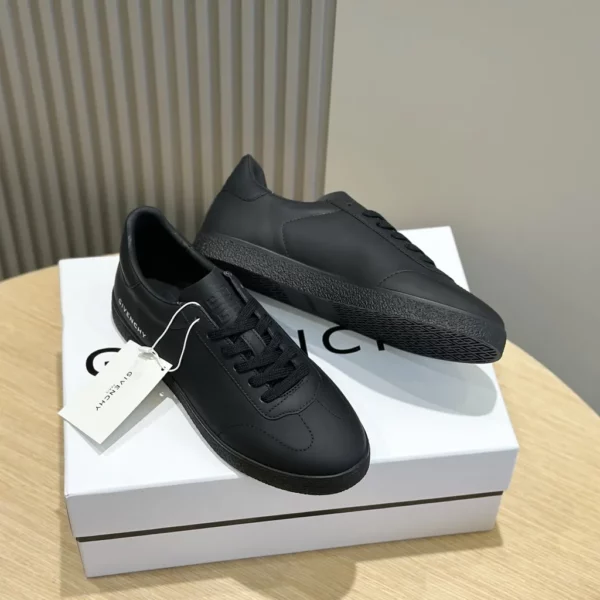 Givenchy shoes - Reps shoes