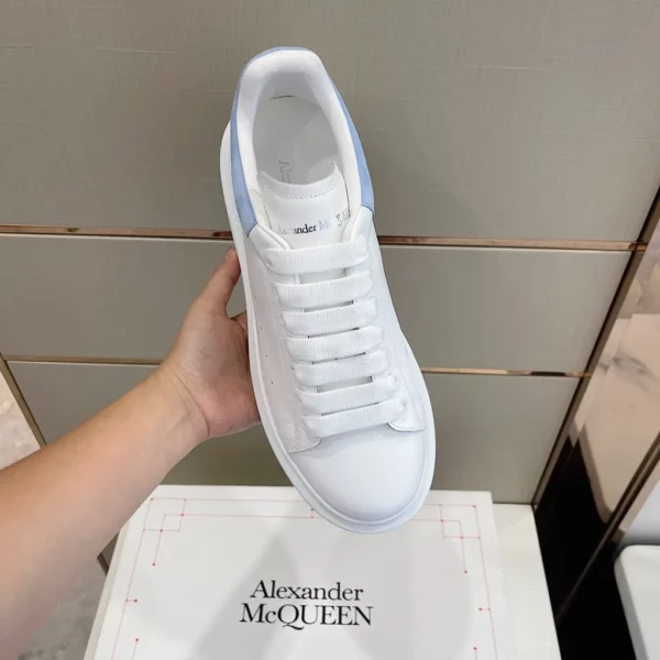 Alexander MCQueen shoes - Replica shoes