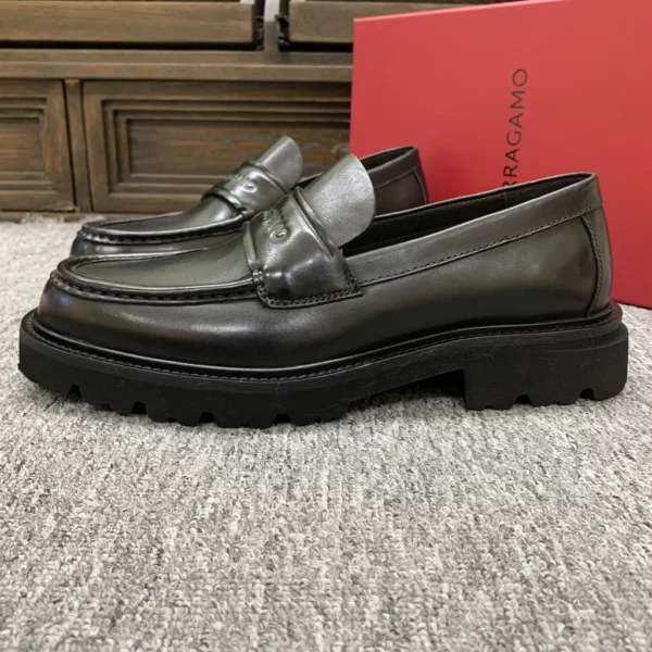 Ferragamo shoes - rep shoes