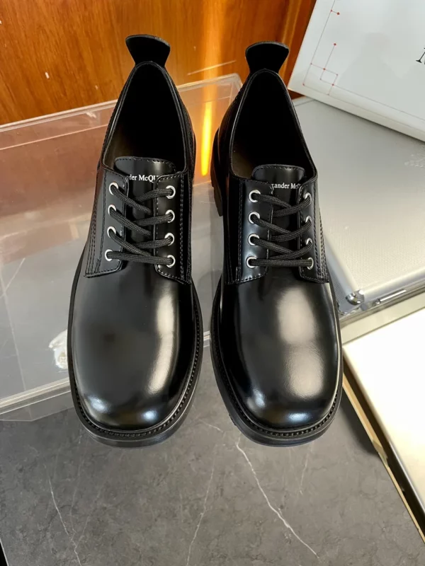 Alexander MCQueen shoes - rep shoes