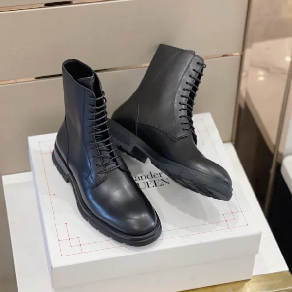 Alexander MCQueen shoes - Reps shoes