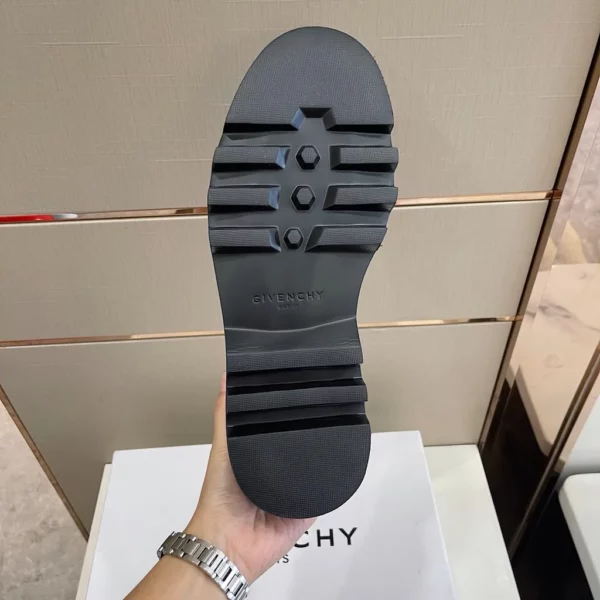 Givenchy shoes - Reps shoes