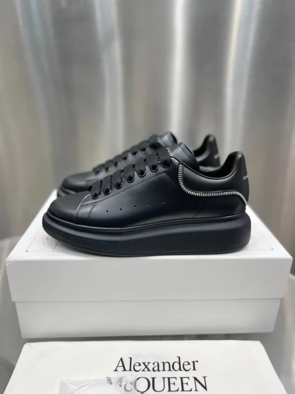 Alexander MCQueen shoes - rep shoes