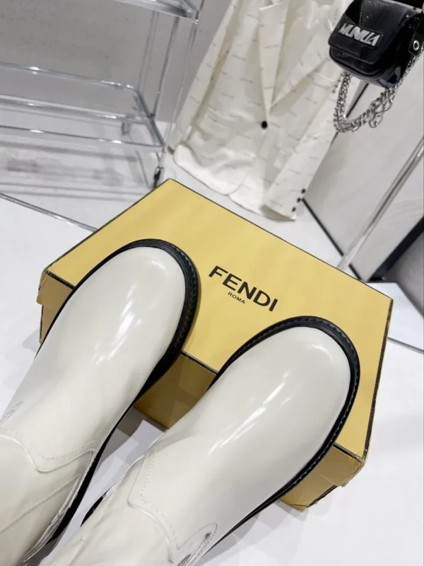 Fendi shoes - Replica shoes