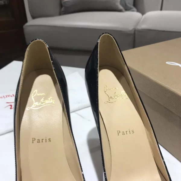 Christian Louboutin shoes - rep shoes