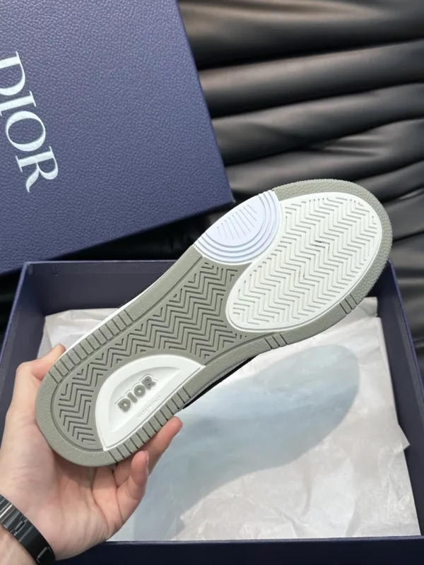 Dior shoes - rep shoes