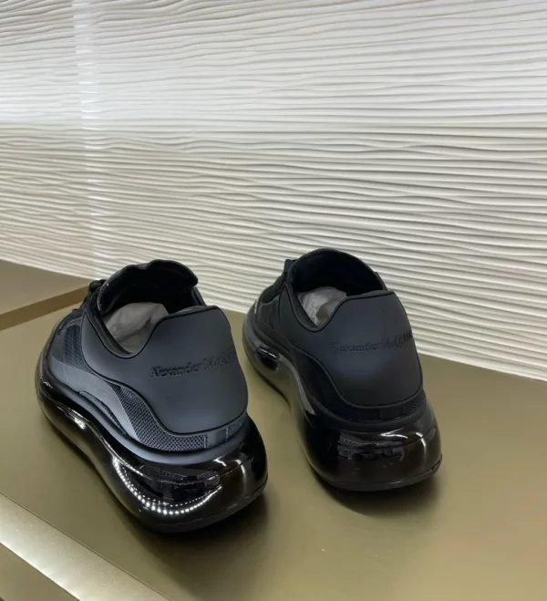 Alexander MCQueen shoes - Replica shoes