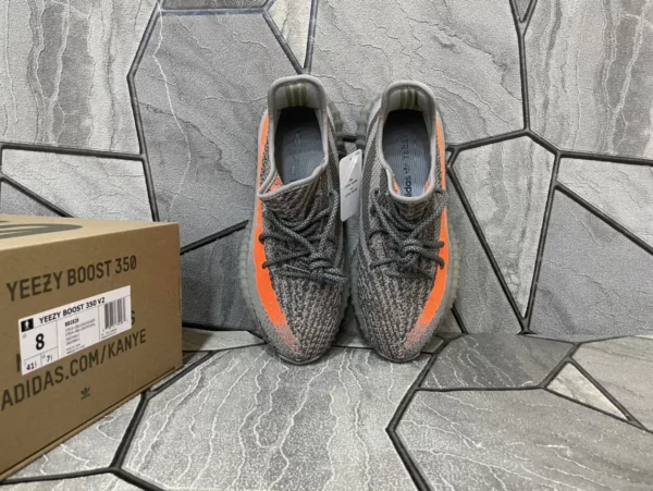 Yeezy shoes - Replica shoes