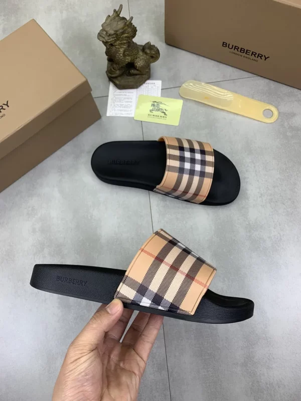 Burberry shoes - rep shoes