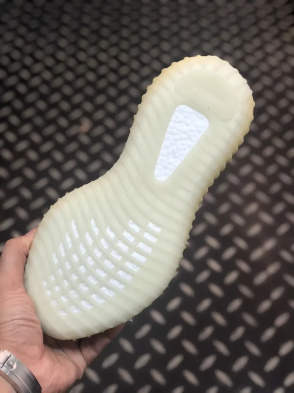 Yeezy shoes - Replica shoes