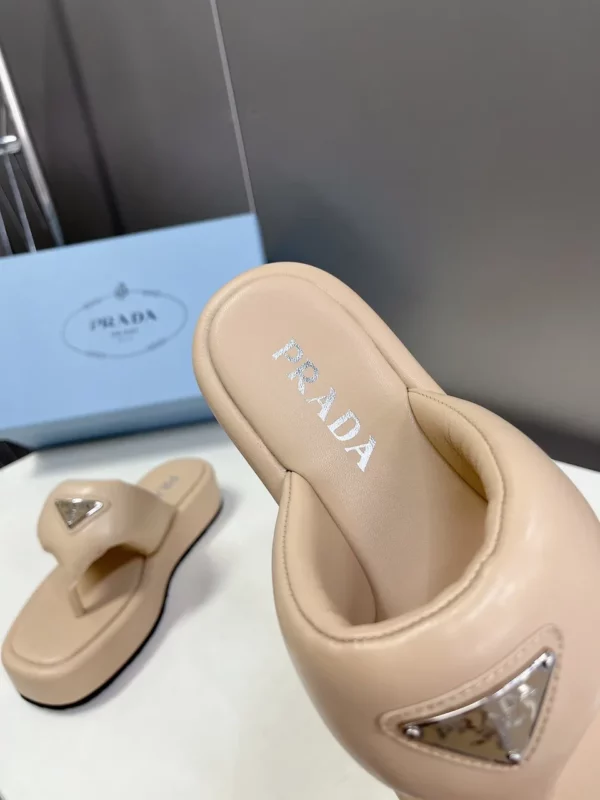 Prada shoes - Replica shoes