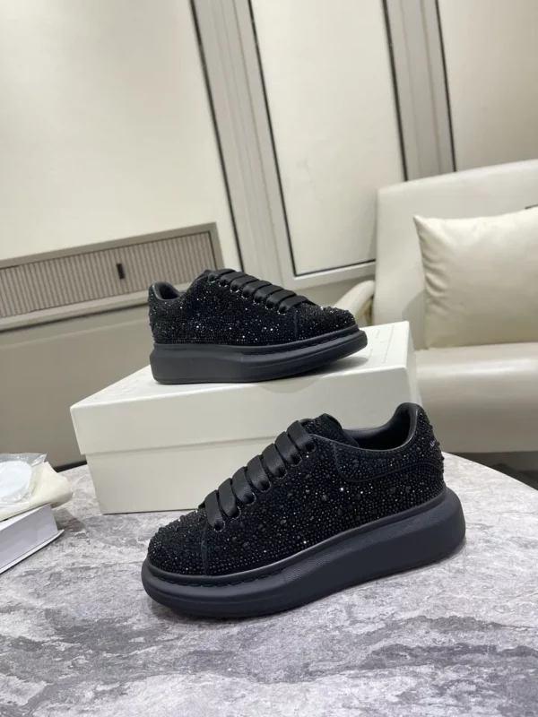 Alexander MCQueen shoes - Replica shoes