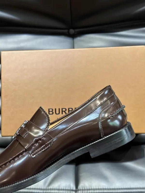 Burberry shoes - rep shoes