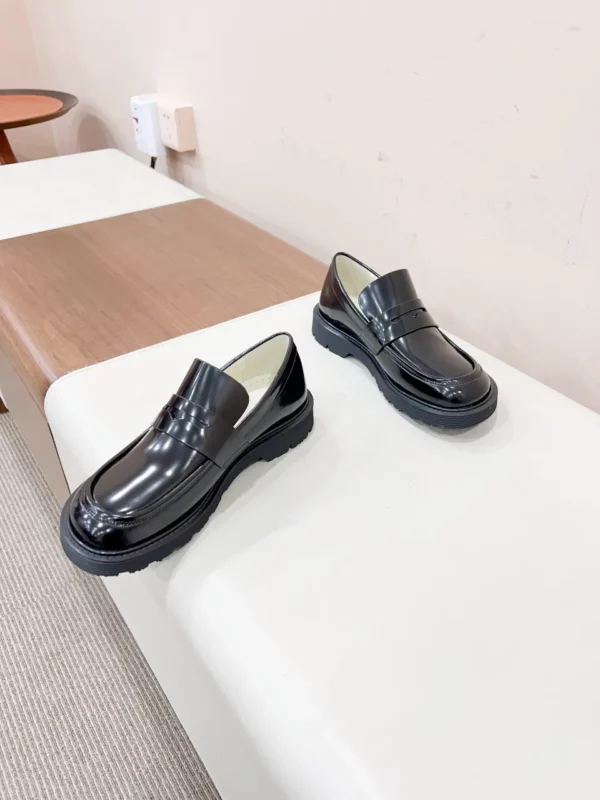 Loewe shoes - rep shoes