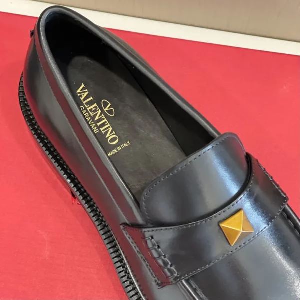 Valentino shoes - rep shoes