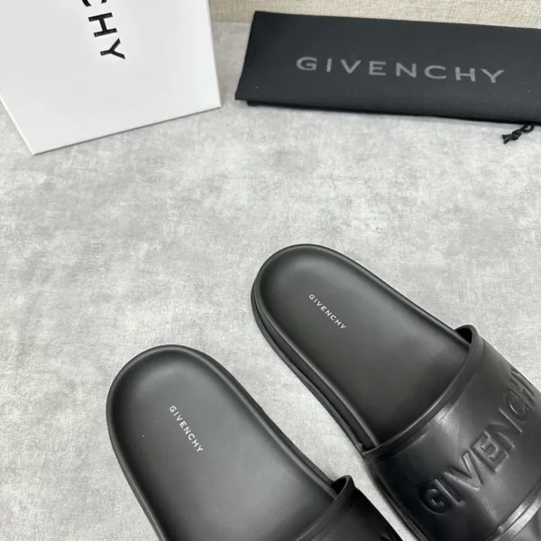 Givenchy shoes - Replica shoes