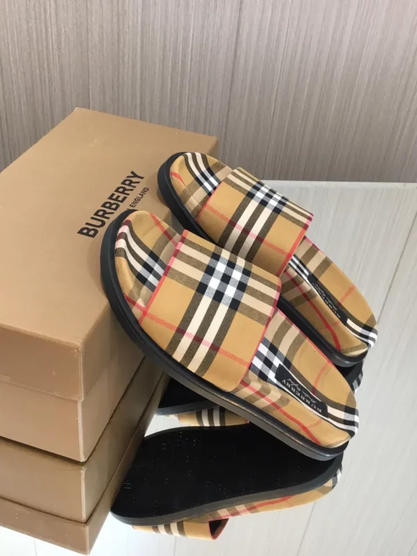 Burberry shoes - rep shoes