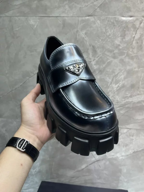 Prada shoes - Replica shoes