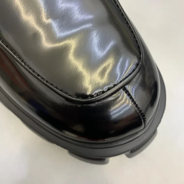 Prada shoes - rep shoes