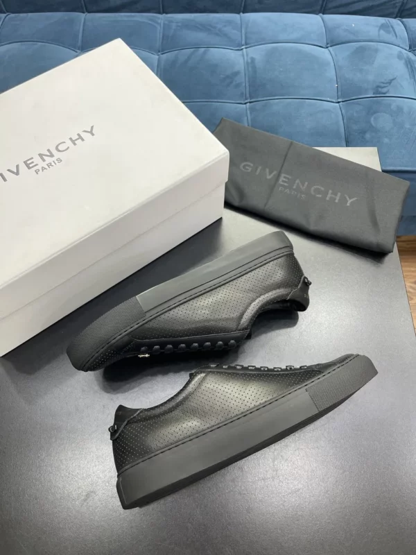 Givenchy shoes - Replica shoes