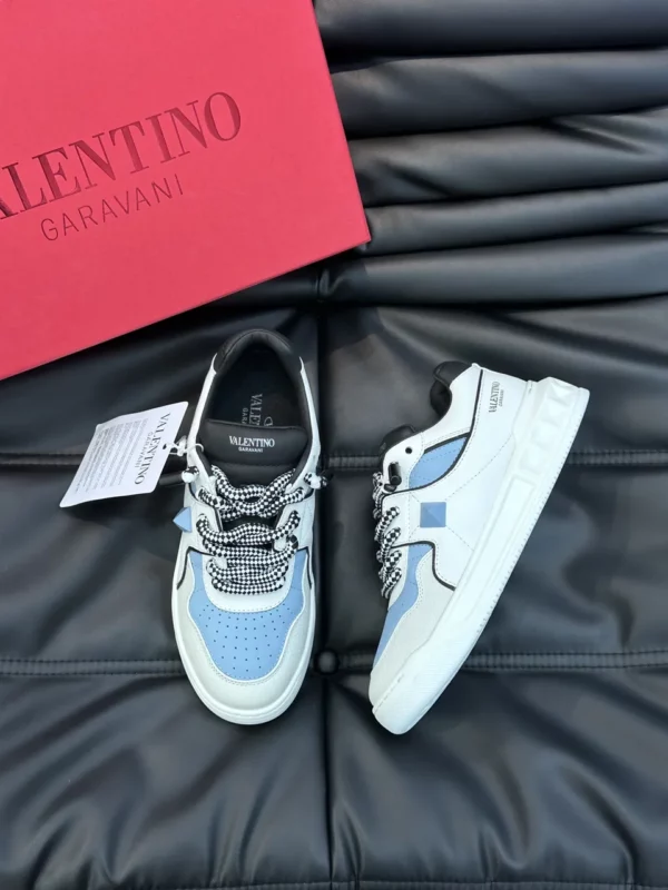 Valentino shoes - Replica shoes