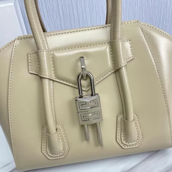 Givenchy bag - rep bags