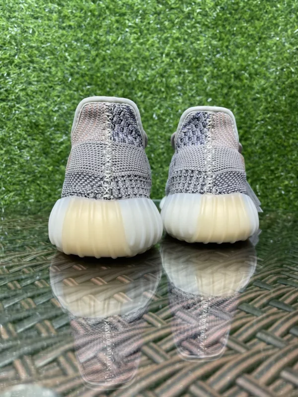 Yeezy shoes - Replica shoes