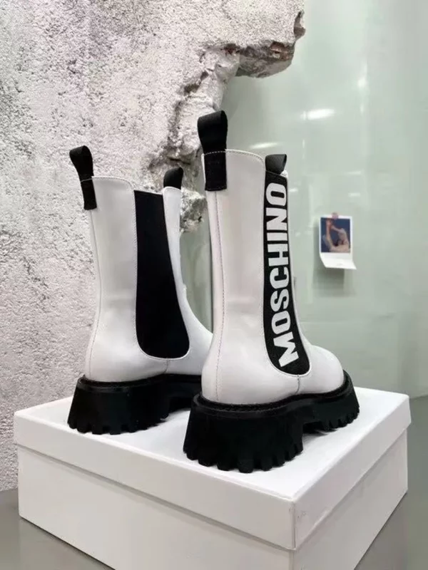 Moschino shoes - Replica shoes