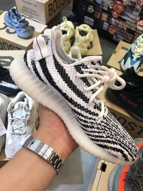 Yeezy shoes - rep shoes