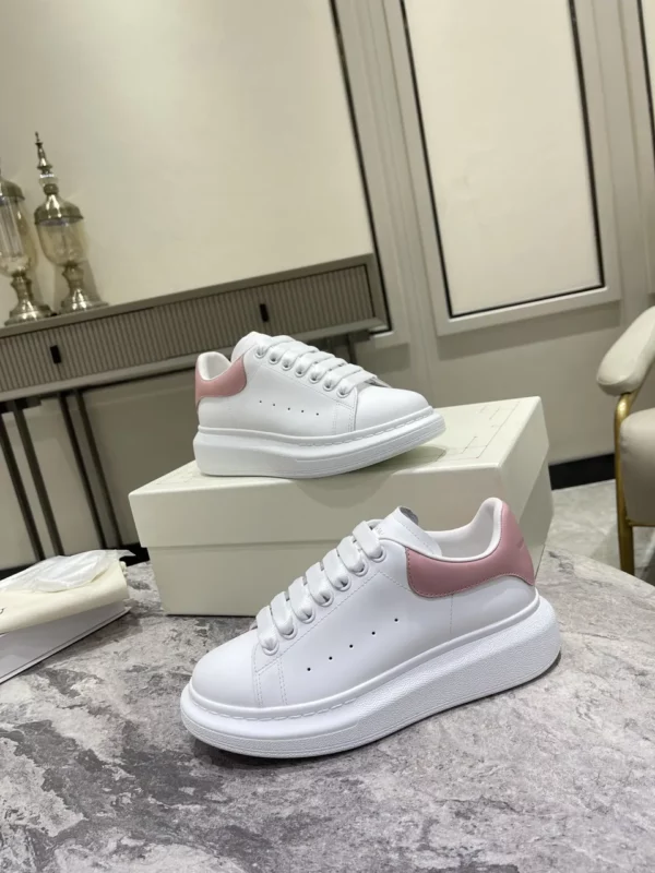 Alexander MCQueen shoes - Reps shoes