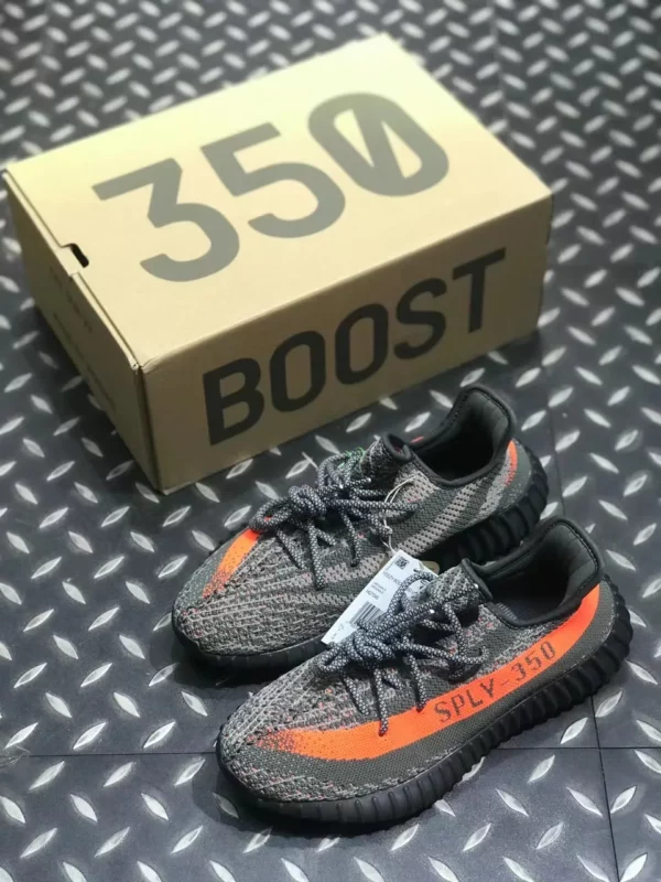 Yeezy shoes - rep shoes