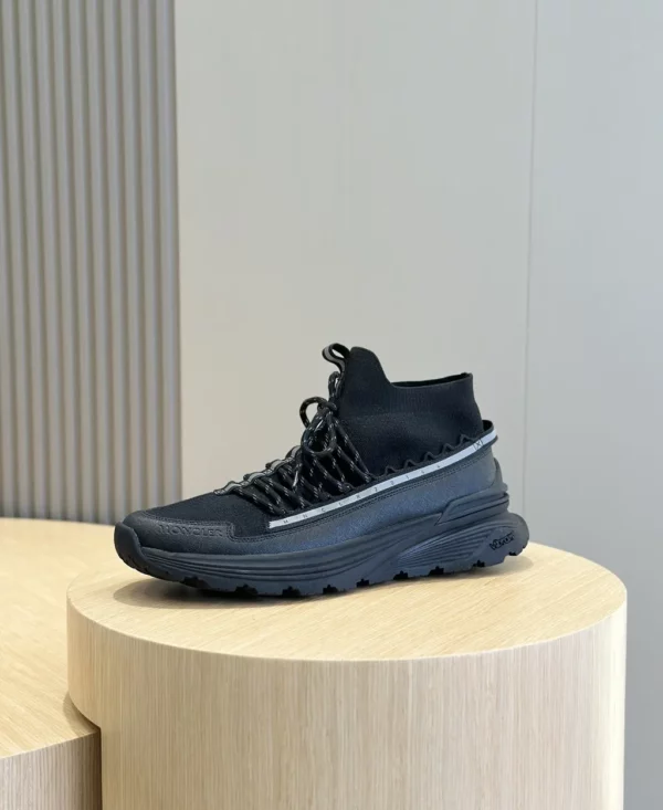 Moncler shoes - Replica shoes