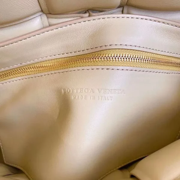 Bottega Veneta bag - replica bags