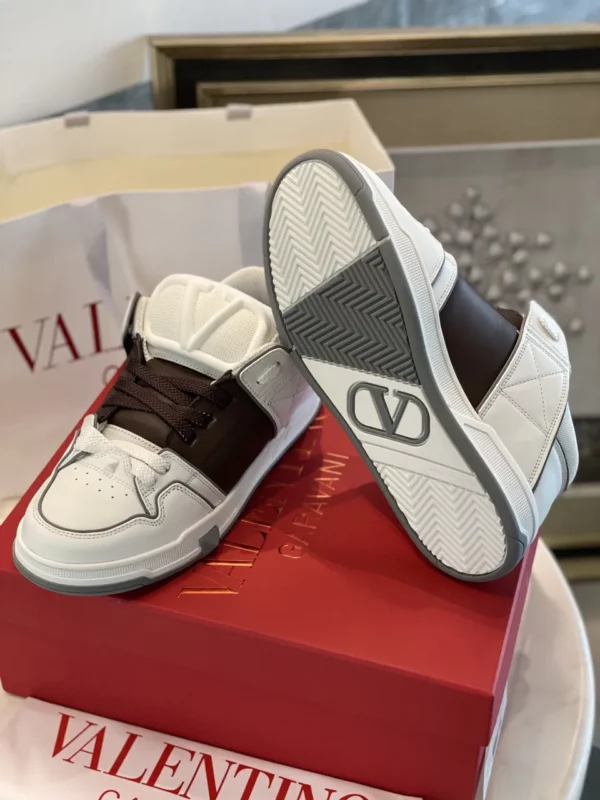 Valentino shoes - Replica shoes