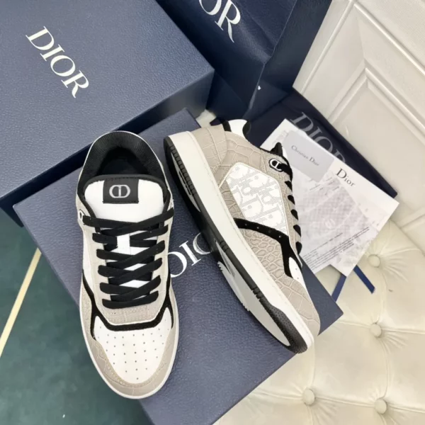 Dior shoes - Reps shoes