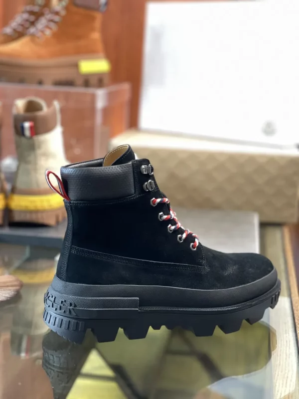 Moncler shoes - Replica shoes