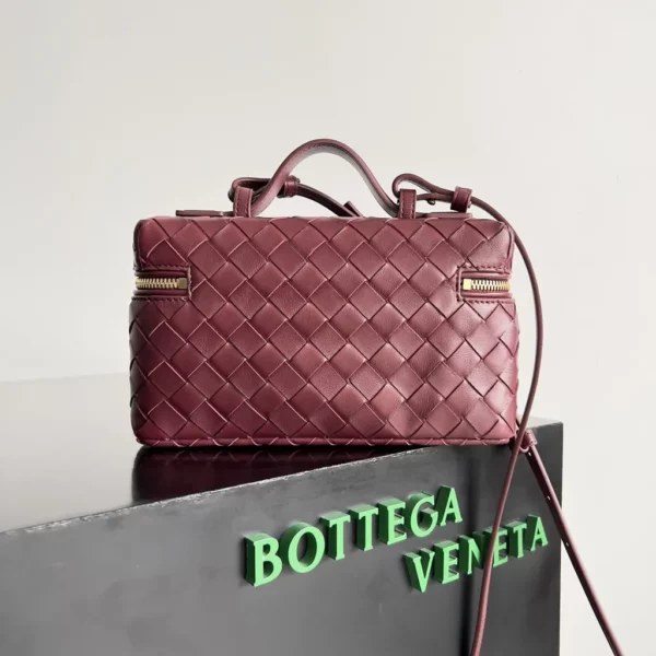 Bottega Veneta bag - replica bags