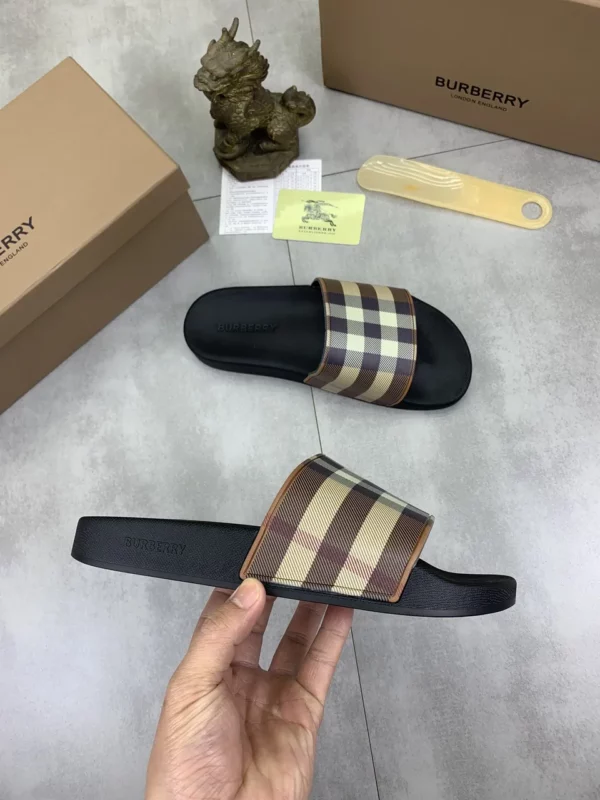 Burberry shoes - rep shoes